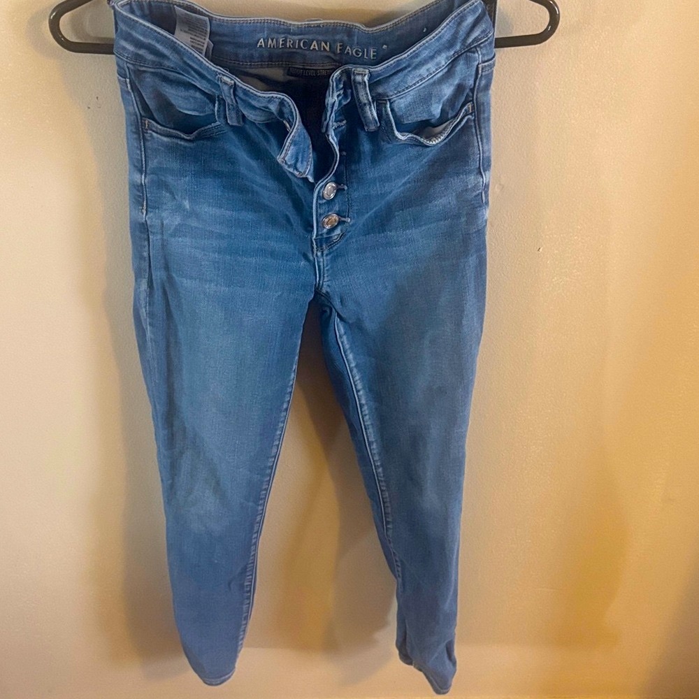 American Eagle Outfitters Women's Sky Blue Ankle Jeans